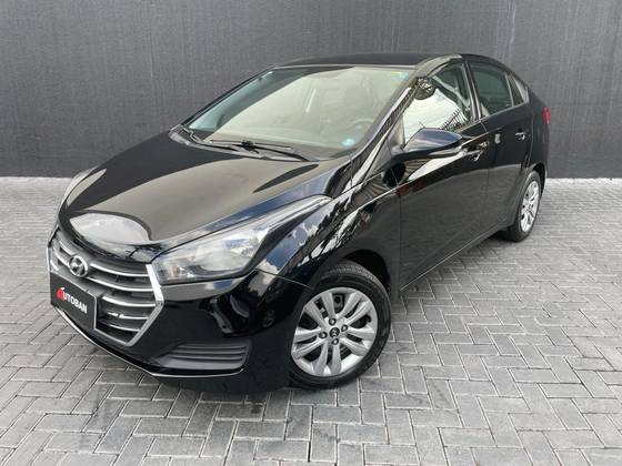 HYUNDAI HB20 1.6 COMFORT PLUS 16V FLEX 4P AUTOMÁTICO HYUNDAI HB20 1.6 COMFORT PLUS 16V FLEX 4P AUTOMÁTICO